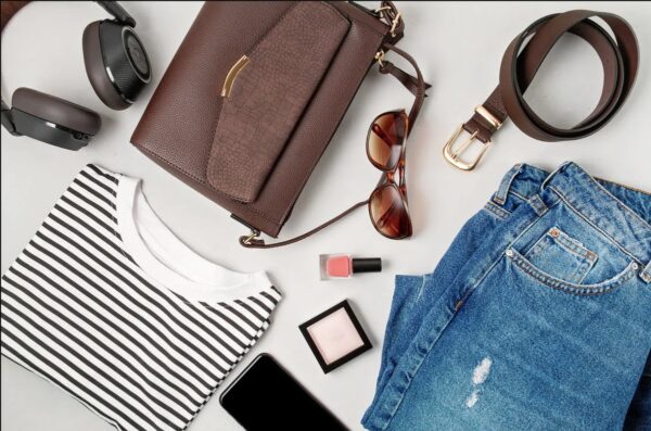 Tendances des accessoires 2025 : comment les accorder avec les couleurs phares de l’année